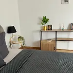 148qm Apartment, Naehe Duesseldorf, 4 Schlafzimmer, Privater Parkplatz