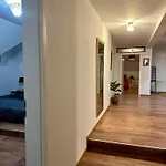 Lägenhet 148qm Apartment, Naehe Duesseldorf, 4 Schlafzimmer, Privater Parkplatz Duisburg