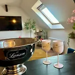 아파트 148qm Apartment, Naehe Duesseldorf, 4 Schlafzimmer, Privater Parkplatz