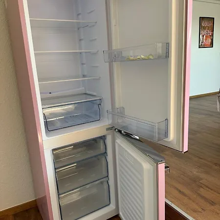 148qm Apartment, Naehe Duesseldorf, 4 Schlafzimmer, Privater Parkplatz