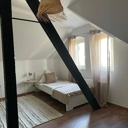 148qm Apartment, Naehe Duesseldorf, 4 Schlafzimmer, Privater Parkplatz Appartamento