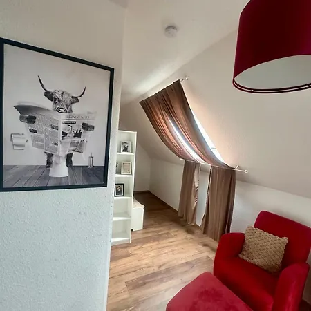 148qm Apartment, Naehe Duesseldorf, 4 Schlafzimmer, Privater Parkplatz Apartamento *