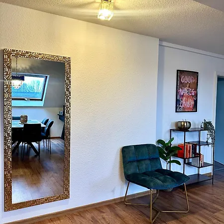 Apartmán 148qm Apartment, Naehe Duesseldorf, 4 Schlafzimmer, Privater Parkplatz Duisburg