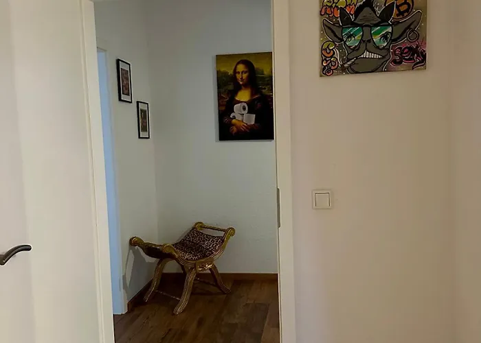 148qm Apartment, Naehe Duesseldorf, 4 Schlafzimmer, Privater Parkplatz Appartamento *