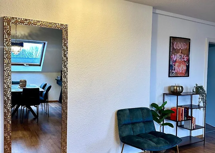 Lejlighed 148qm Apartment, Naehe Duesseldorf, 4 Schlafzimmer, Privater Parkplatz Duisburg